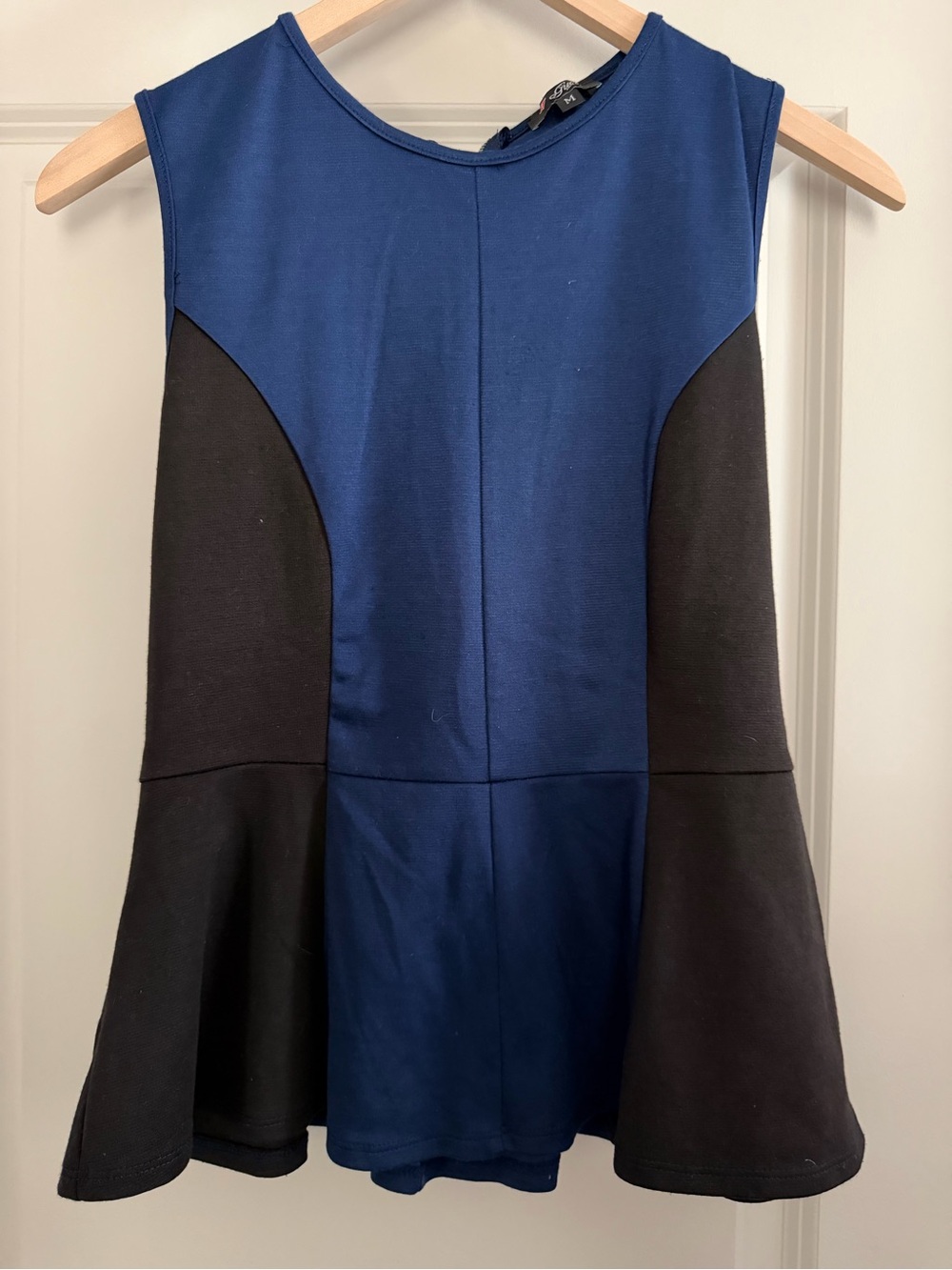 Guess Navy and Black Sleeveless Peplum Tunic